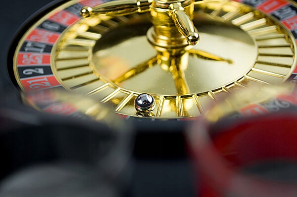 Imprezowa ruletka alkoholowa gra+ 16 kieliszków