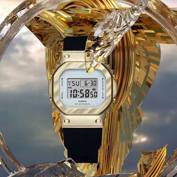 Zegarek damski Casio G-SHOCK The Origin Women Casio-GM-S5600BC-1ER