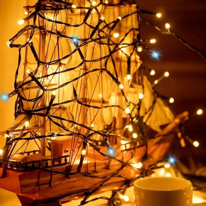 LAMPKI CHOINKOWE ŚWIATEŁKA CHOINKĘ ŚWIĄTECZNE 300 LED EFEKTEM FLASH CIEPŁE