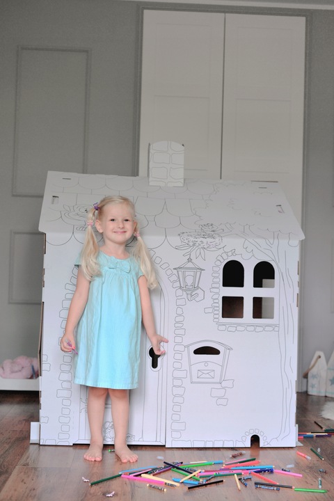 DOMEK Z TEKTURY tekturowy do malowania kartonowy