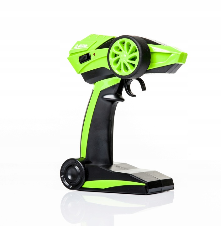 ZDALNIE STEROWANY DUŻY SAMOCHÓD TERENOWY AUTO POJAZD 4x4 PILOT ZASIĘG 50M