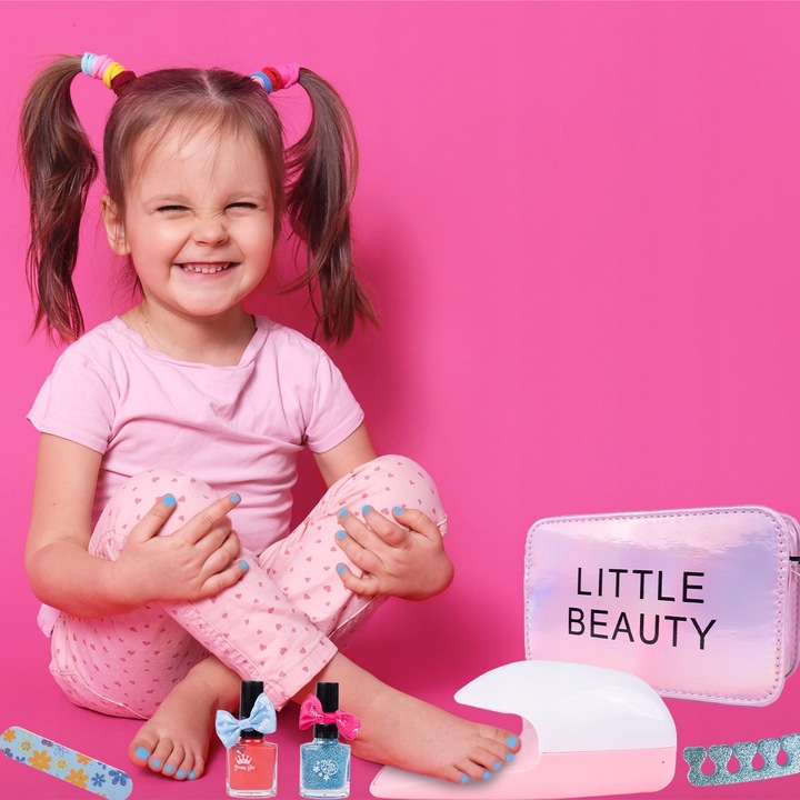 TOREBKA ZESTAW KOSMETYKÓW KOSMETYKI DO MAKIJAŻU KOSMETYCZKA DLA DZIEWCZYNKI