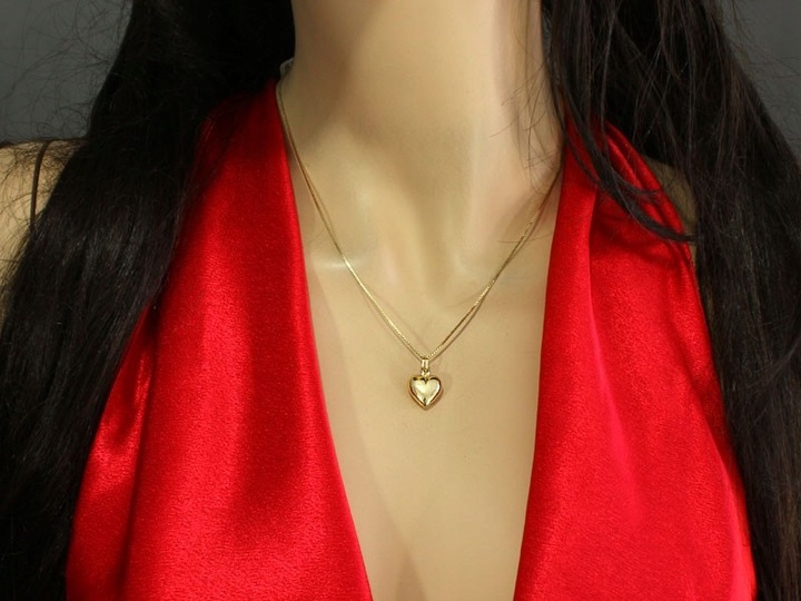 Złota zawieszka 333 subtelne gładkie serduszko 8K na łańcuszek wisior serce