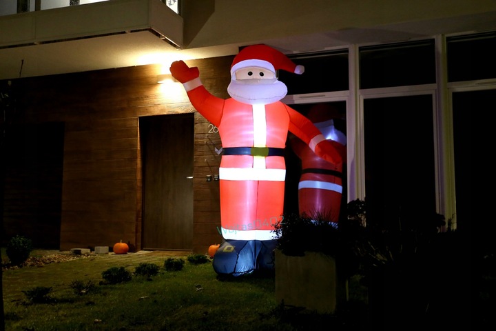 DMUCHANY MIKOŁAJ 1,2M GWIAZDOR LAMPKI choinkowe LED sople choinka ozdoby