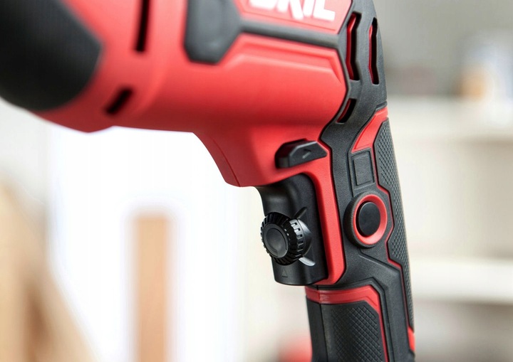 WIERTARKA UDAROWA 710W 6725 SKIL