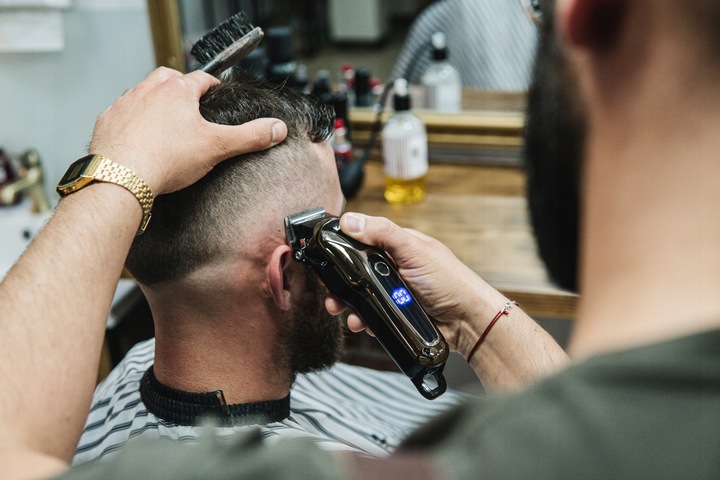 MASZYNKA DO GOLENIA STRZYŻENIA TRYMER DO WŁOSÓW BRODY BARBER KEMEI USB 10w1