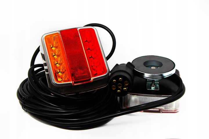 LAMPY TYLNE LEDOWE LED MAGNES 12V PRZYCZEPKI 7 PIN