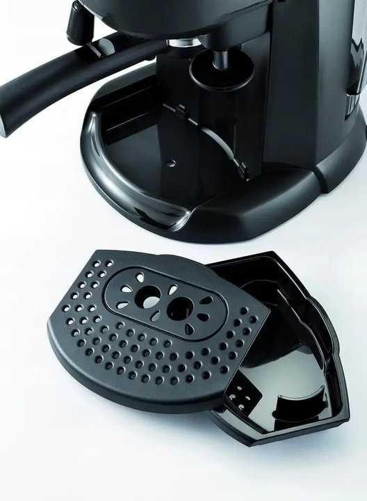 Kolbowy ekspres ciśnieniowy De'Longhi EC 201CD.B 1100 W czarny