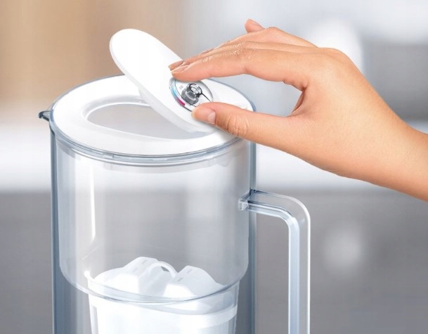 Dzbanek szklany filtrujący do wody Aquaphor Glass biały 10 filtrów MaxforMg