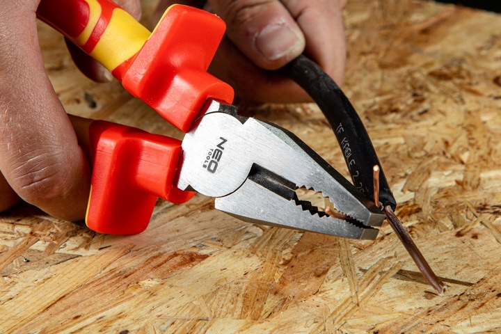 NEO ZESTAW SZCZYPIEC 1000V KOMBINERKI 160 mm Boczne Wydłużone Kombinerki