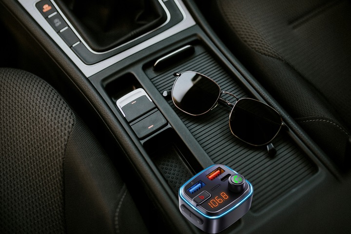 TRANSMITER FM BLUETOOTH 5.3 QC 3.0 PD30W MOCNY BASS ŁADOWARKA MIKROFON
