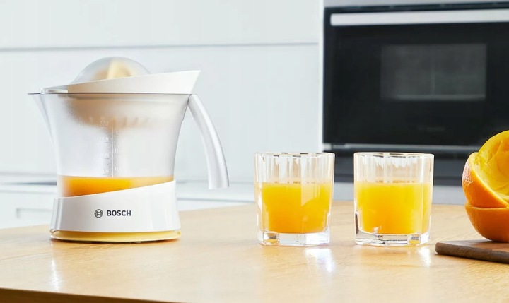 Wyciskarka do cytrusów Bosch MCP3500N Duży pojemnik na sok z miarką 800ml