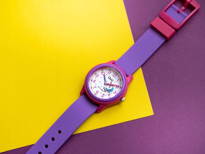 DZIECIĘCY ZEGAREK QQ VS59J003Y DLA DZIEWCZYNKI 10BAR UNICORN JEDNOROŻEC