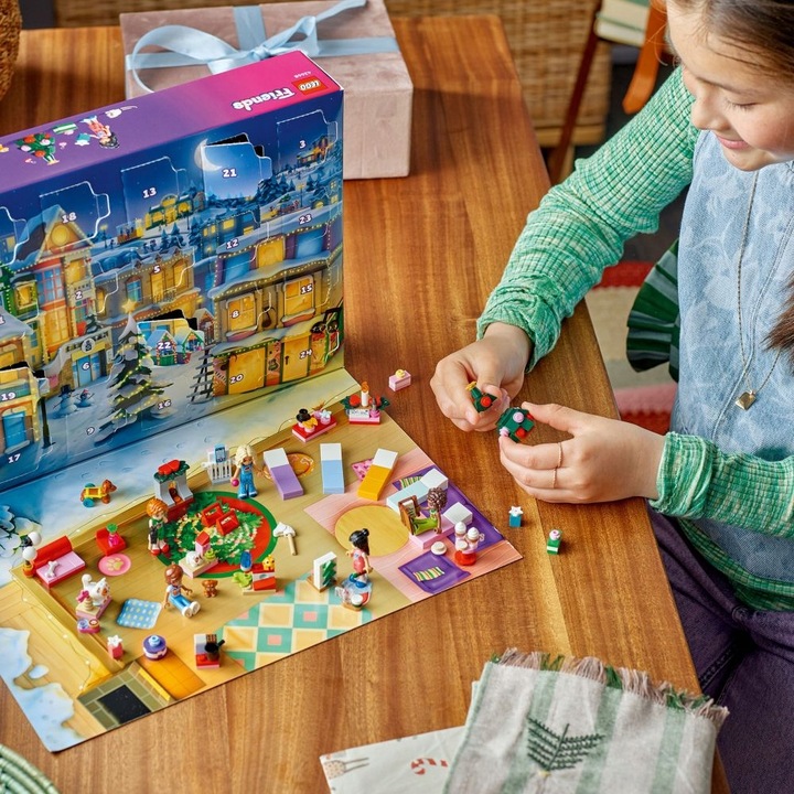LEGO FRIENDS Kalendarz adwentowy na 2025 rok 42668