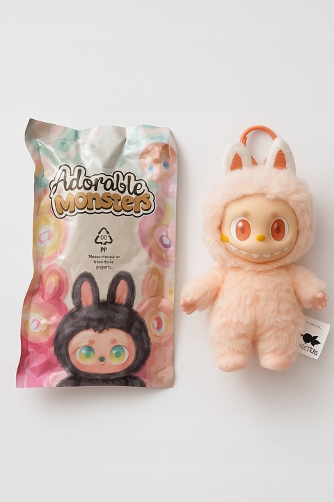 Brelok laleczka Maskotka Serenity Labubu Big Into Energy