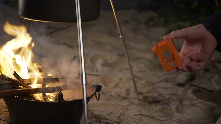 GIGA PUMP 3.0 POMPKA DO MATERCA Z LAMPKĄ 3W1 USB-C do zabawek dmuchanych