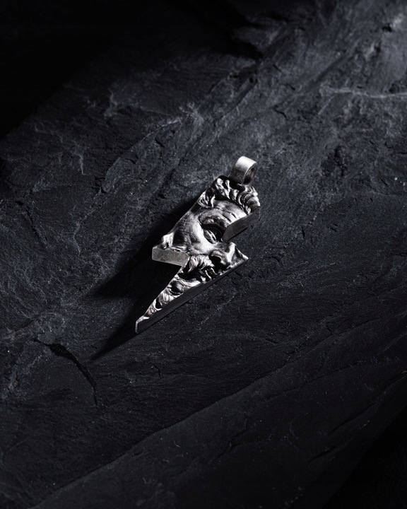 Srebrny wisiorek ZEUS. LIGHTNING