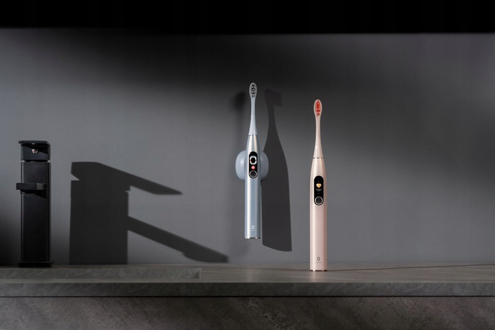 Szczoteczka soniczna OCLEAN X Pro Digital ZESTAW