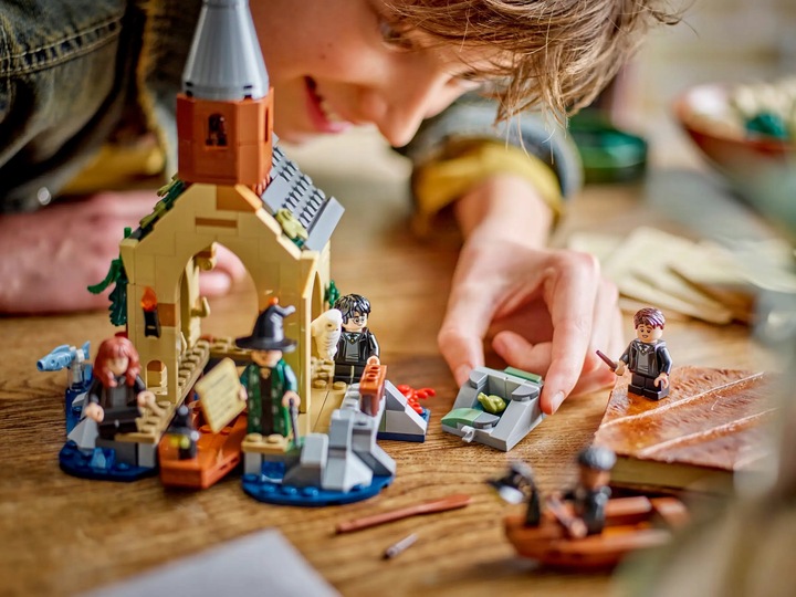 Klocki LEGO Harry Potter 76426 Dom na wodzie przy Hogwarcie Przystań NOWOŚĆ