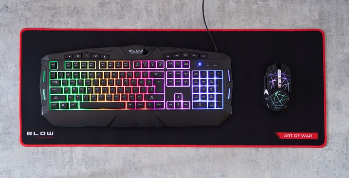 MYSZKA GAMINGOWA DLA GRACZY BEZPRZEWODOWA MYSZ OPTYCZNA LED RGB + PODKŁADKA