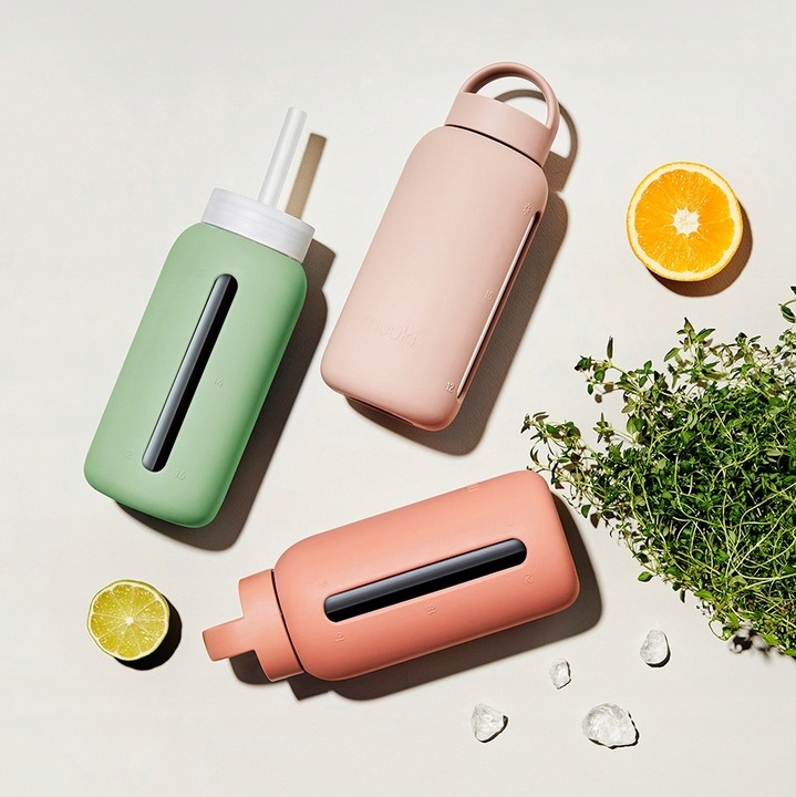 MUUKI butelka na WODĘ / NAPARY 720 ml Clay