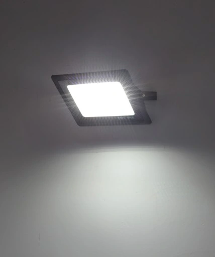 Halogen LED Naświetlacz Reflektor 50W IP65 Slim PREMIUM MOCNY SuperLED