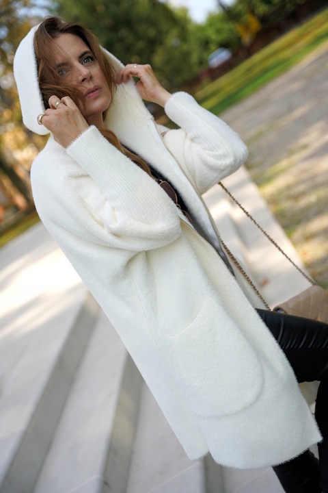 PRZEJŚCIOWY PŁASZCZ z alpaki Z KAPTUREM na suwak KOLOR BIAŁY r. oversize