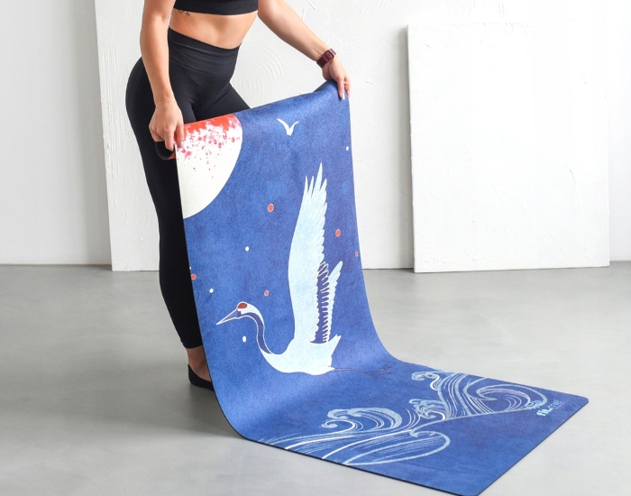 PIĘKNA MATA PREMIUM DO JOGI ĆWICZEŃ STABILNA ZAMSZOWA MIĘKKA 4 MM ZE WZOREM