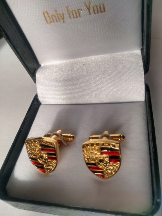 Exciting spinki do mankietów koszuli EXC Porsche pozłacane w skórzanym Etui