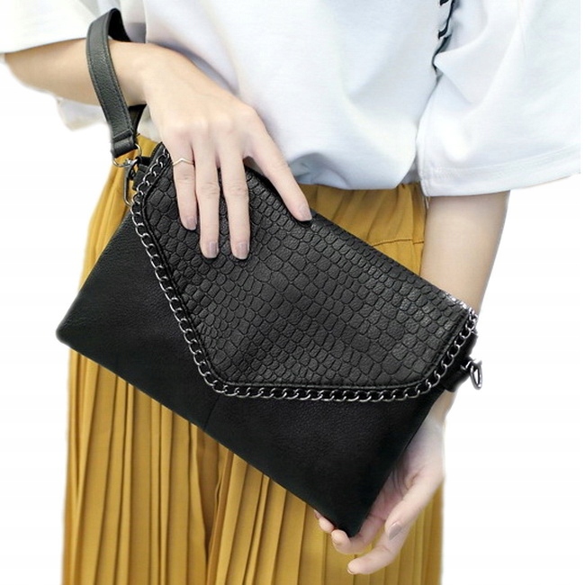 Torebka Damska CZARNA Kopertówka Łańcuch na Ramię Pasek EKO Skóra Krokodyla