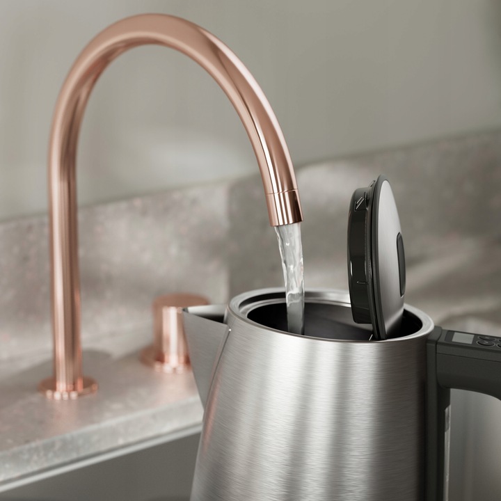 Czajnik elektryczny Electrolux E5K1-6ST 2400 W 1,7 l srebrny/szary