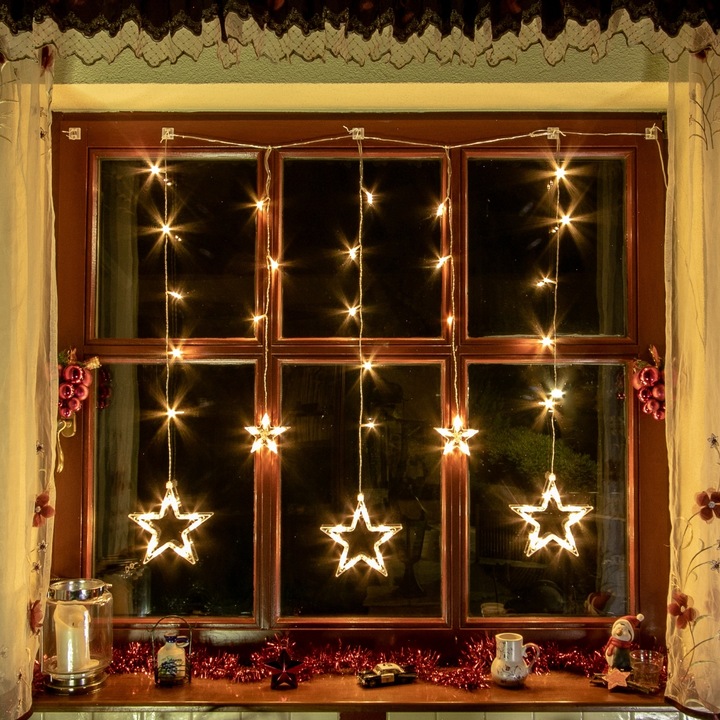 Świąteczna kurtyna 5 gwiazdek, oswietlenie 61 LED, ciepła biel+ pilot