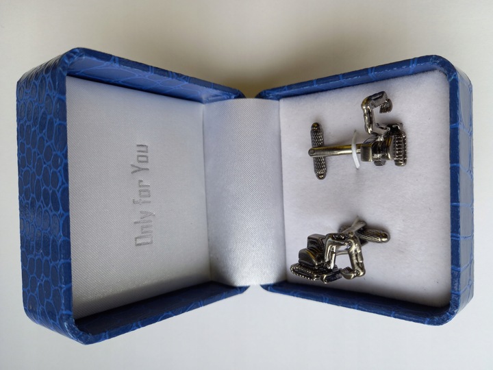 Tytanowe spinki do mankietów Koparka Buldożer