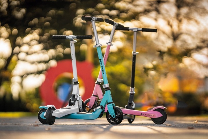 Hulajnoga Rebel FUN WHEELS 100 W 12 km/h