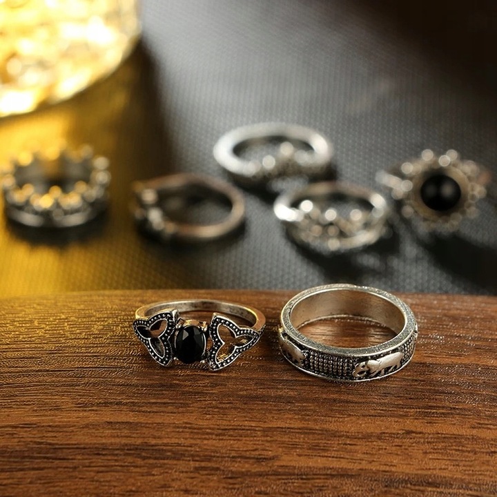 Srebrny ZESTAW PIERŚCIONKÓW RETRO PUNK BOHO 09