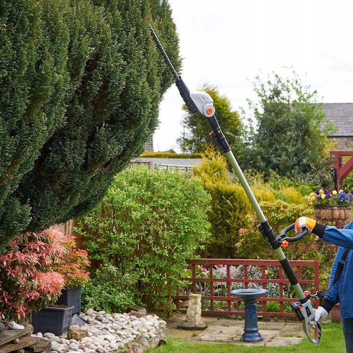 Akumulatorowe nożyce do żywopłotu na wysięgniku VonHaus 240cm 20V 1,5Ah