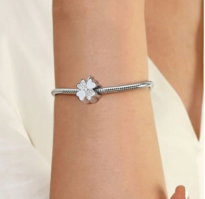 KONICZYNKA szczęście pomyślność srebrny charms S925 +PUDEŁKO Gratis