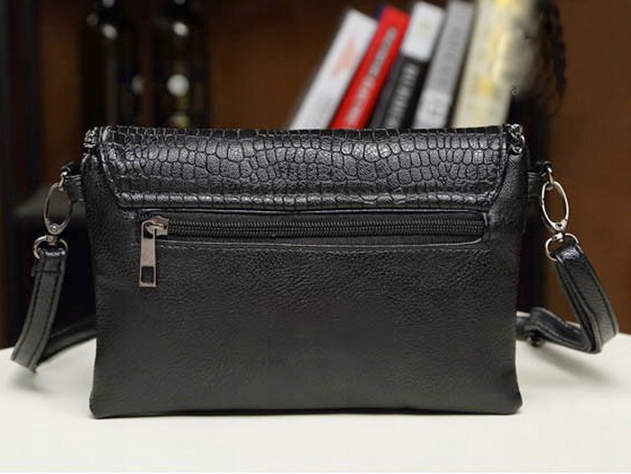Torebka Damska CZARNA Kopertówka Łańcuch na Ramię Pasek EKO Skóra Krokodyla