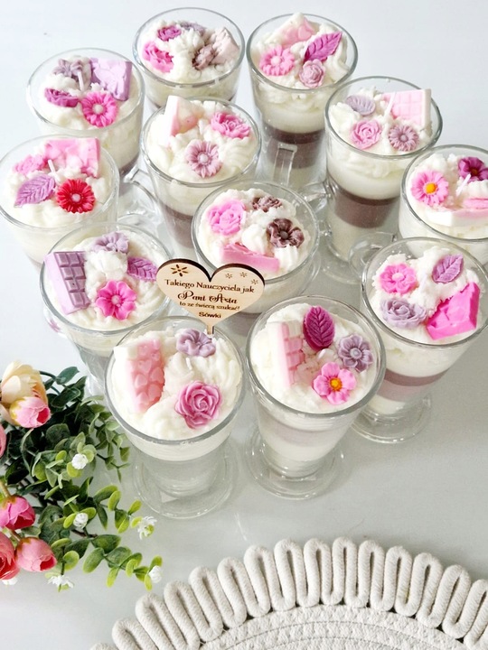 Świeca Sojowa z Grawerem Deser Kawa Latte Prezent Święta Mikołaj imieniny