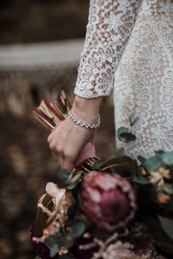 Bransoletka srebrna stalowa elegancka z cyrkoniami cyrkonie kryształki ślub