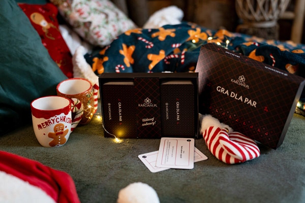 GRA KARCIANA DLA PAR - Ekskluzywne karty z pytaniami, Walentynki 2025