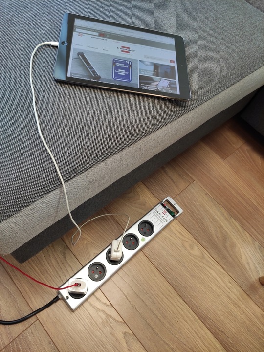 Przedłużacz Listwa Zasilająca Srebrna 5 Gniazd Kabel 2,5m BRENNENSTUHL