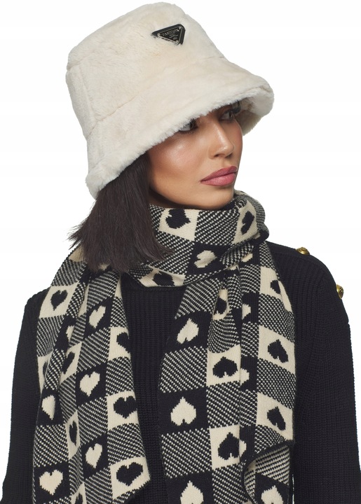 CZAPKA DAMSKA futrzana na zimę zimowa ciepła z futerkiem bucket jasny beż