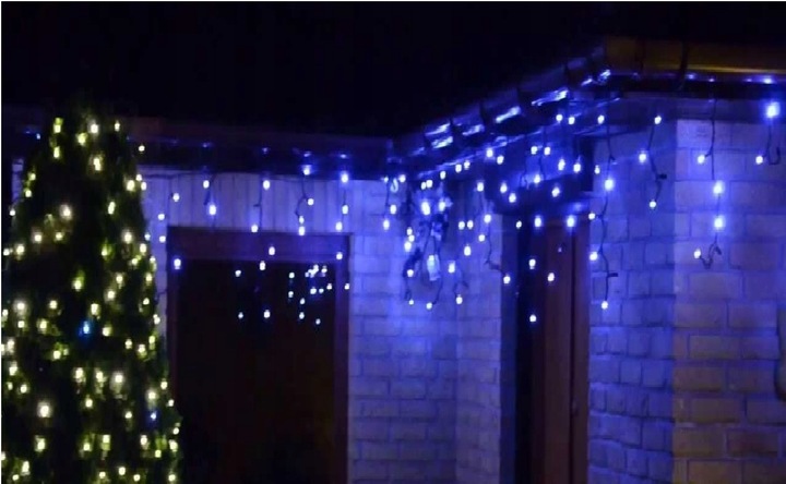 Sople 440 LED Girlanda Niebieska Flash Zewnętrzna IP44 31,7m gruby przewód