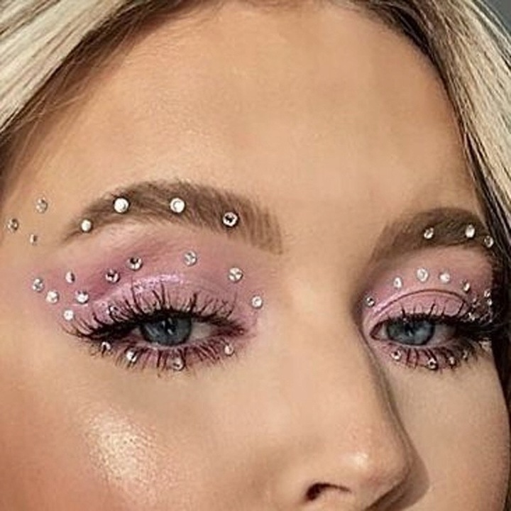KRYSZTAŁKI SAMOPRZYLEPNE DIAMENCIKI NA TWARZ OCZY