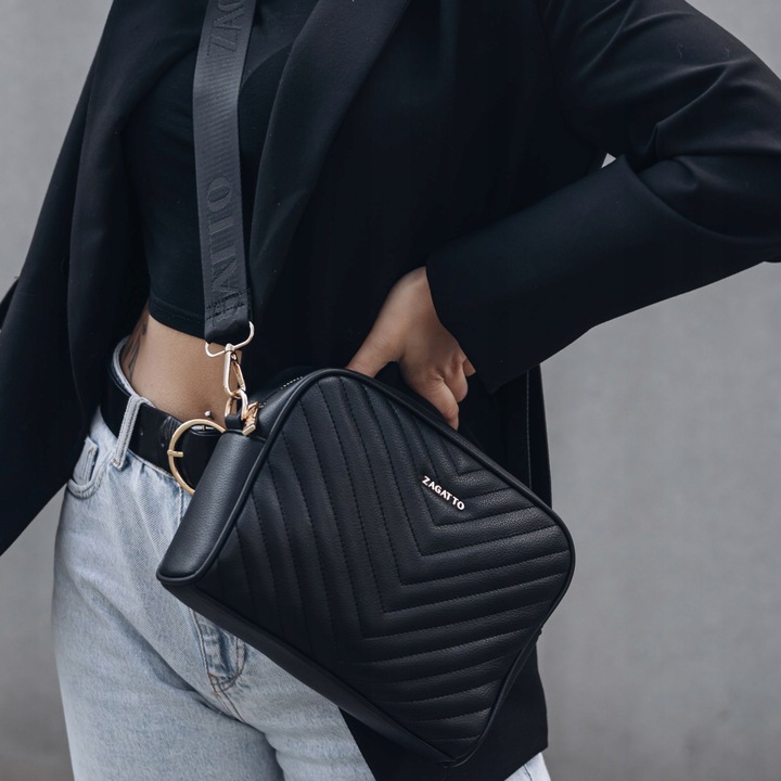Torebka damska ekoskóra crossbody pikowana V szeroki pasek na ramię ZAGATTO