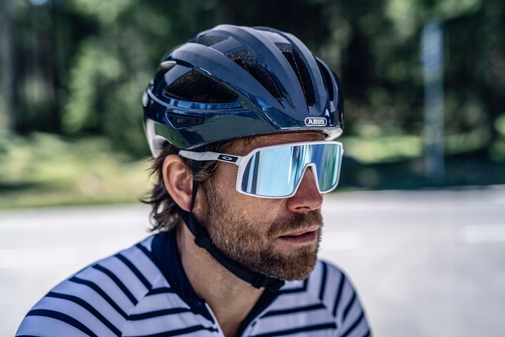Kask rowerowy ABUS Macator Gleam silver - M