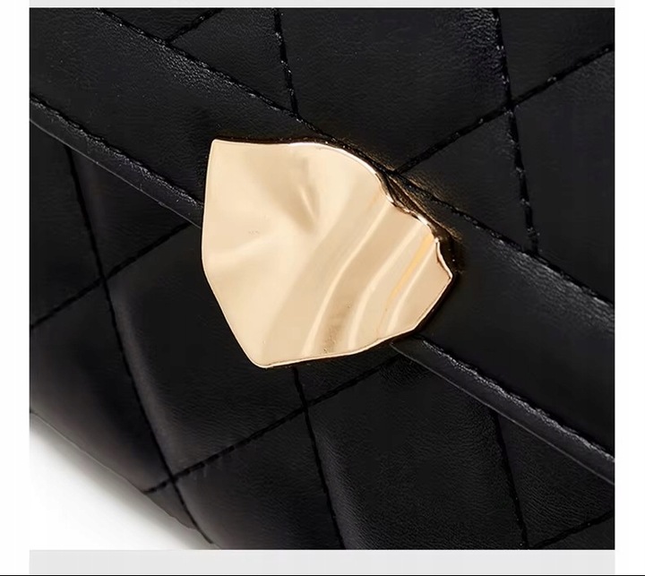 Czarna Mała Torebka damska z łańcuszkiem pikowana wizytowa vintage