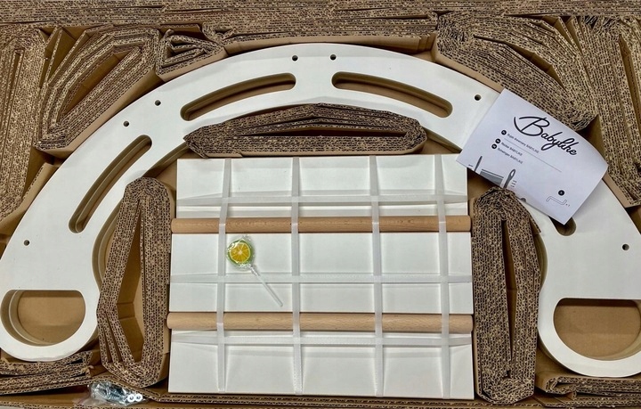 Bujak z poduszką , bujaczek z poduszką- Montessori