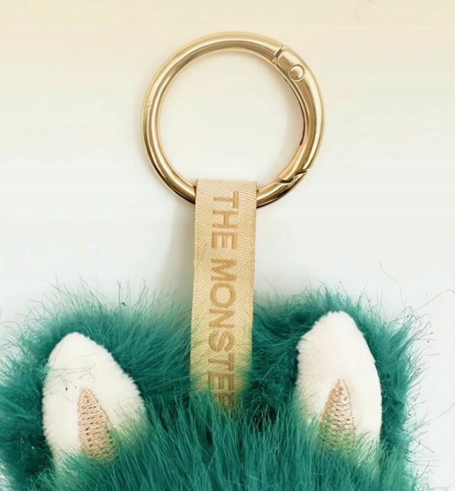 MASKOTKA BUBU ZIMOMO MONSTERS PLUSZAK BRELOK ZAWIESZKA 17 CM PREZENT